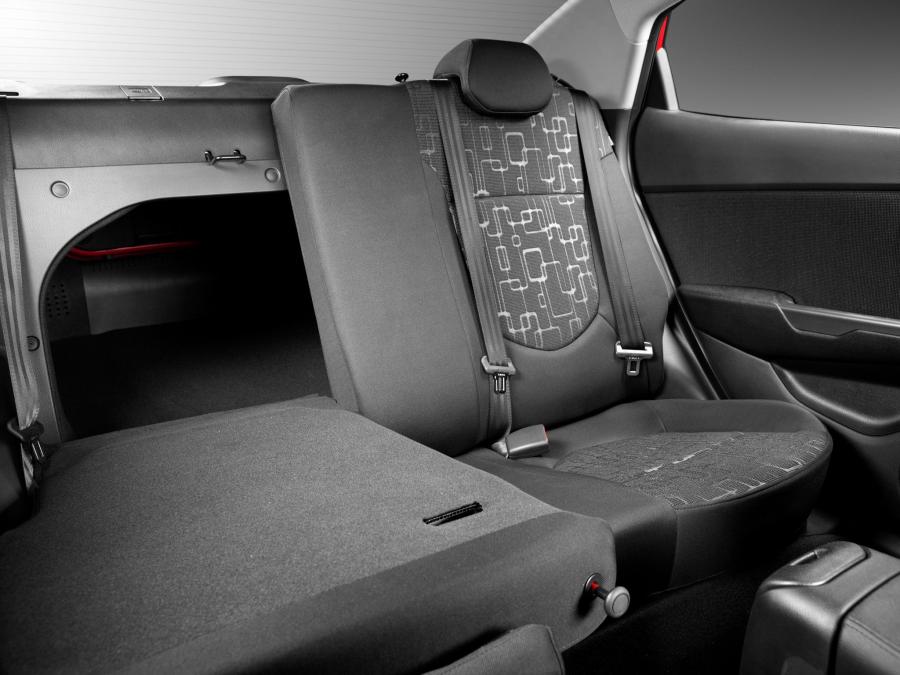  Kia Rio Sedan 2011 года  (CIS) (фото 27 из 30)